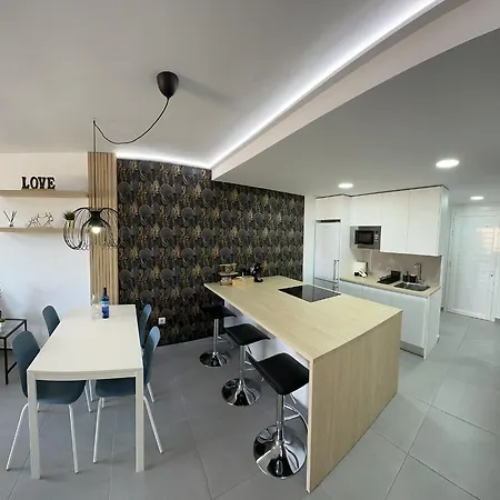 Bilbao House Apartament *